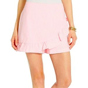 Lilly Pulitzer Pink and White Seersucker Skort! Size 6